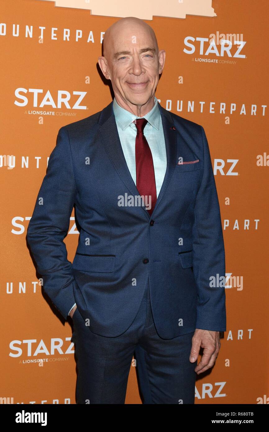 Los Angeles, CA, Stati Uniti d'America. 3 dicembre, 2018. JK Simmons presso gli arrivi di contropartita Premiere, ArcLight Hollywood, Los Angeles, CA 3 dicembre 2018. Credito: Priscilla concedere/Everett raccolta/Alamy Live News Foto Stock