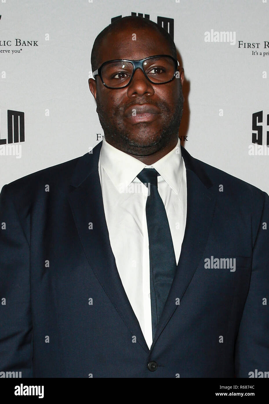 SAN FRANCISCO, CA - dic 03: Direttore Steve McQueen assiste il 2018 SFFilm premi notte presso il Palazzo delle Belle Arti al centro esposizioni su dicembre 3, 2018 a San Francisco, California. Foto: Christopher Victorio/imageSPACE/MediaPunch Foto Stock