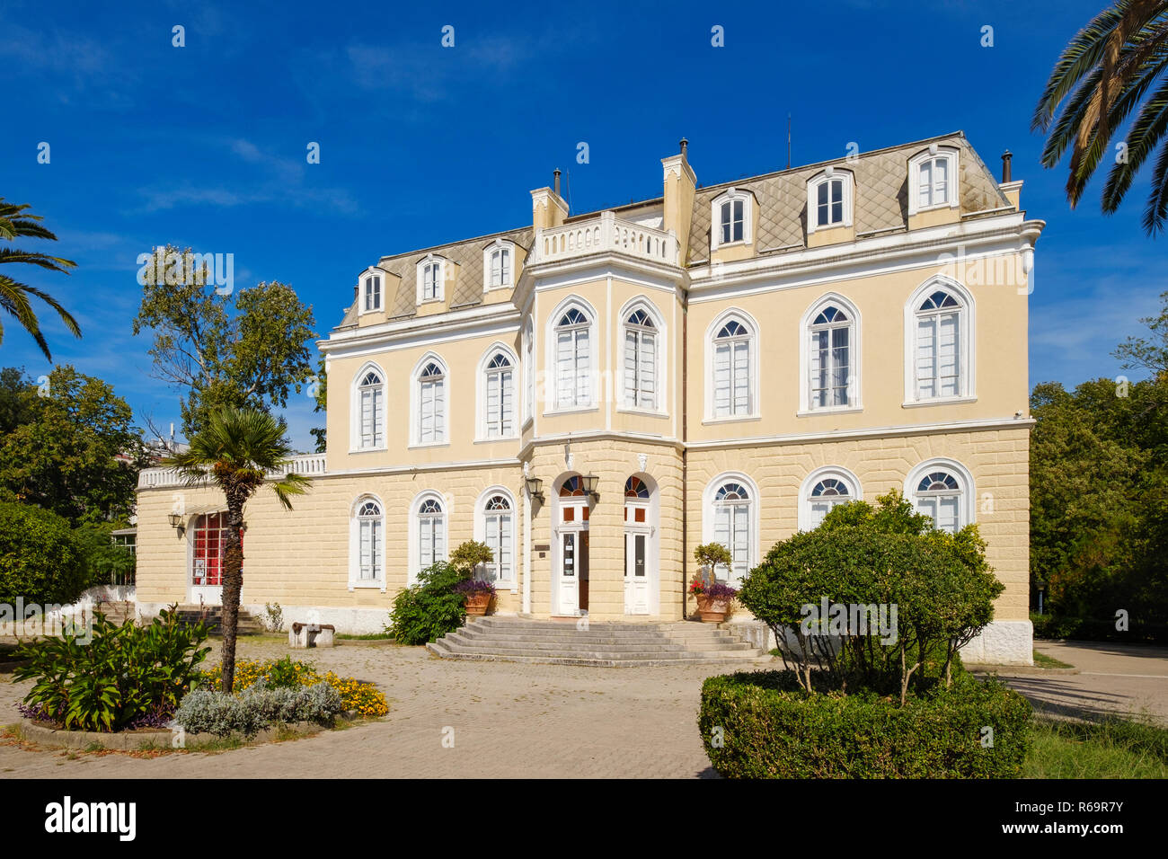 Residenza estiva, il Palazzo del Re Nikola, City Bar, costa Adriatica, Montenegro Foto Stock