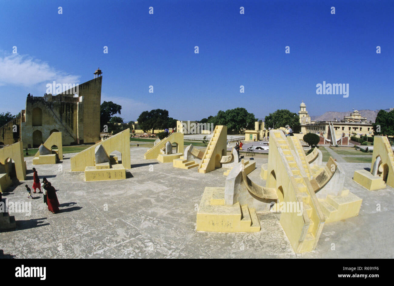 Jantar Mantar, strumenti astronomici, Osservatorio, UNESCO patrimonio mondiale, Jaipur, Rajasthan, India, Asia Foto Stock