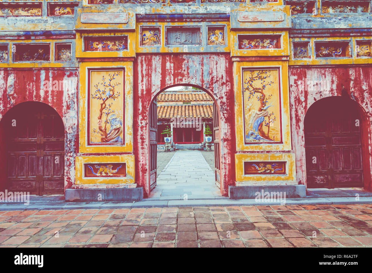Imperial Palazzo reale della dinastia Nguyen in tinta, Vietnam. Unesco - Sito Patrimonio dell'umanità. Foto Stock
