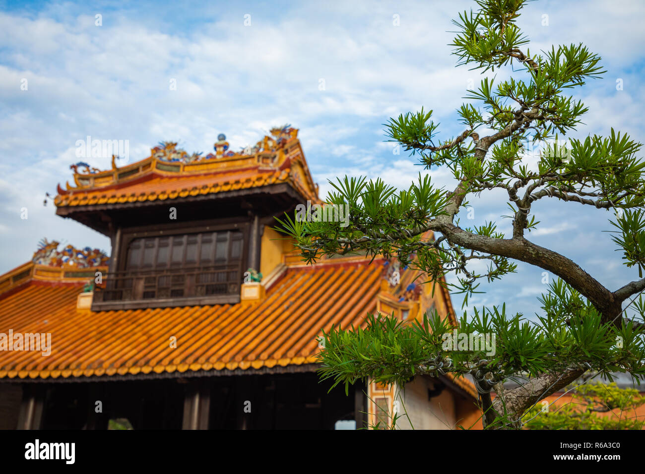 Imperial Palazzo reale della dinastia Nguyen in tinta, Vietnam. La tinta è una delle destinazioni più popolari in Vietnam. Foto Stock