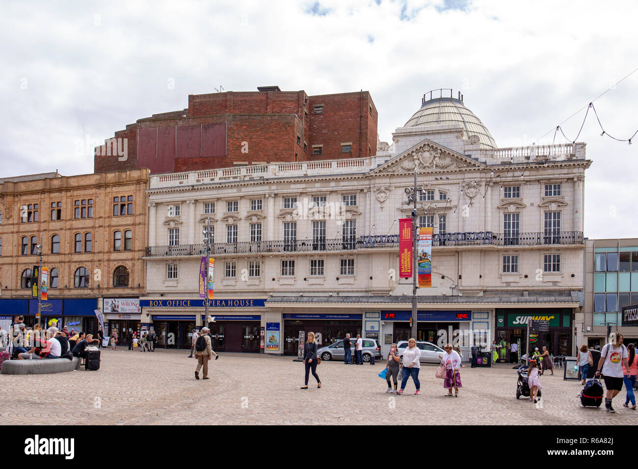 Opera House e giardini invernali in Blackpool Lancashire Regno Unito Foto Stock