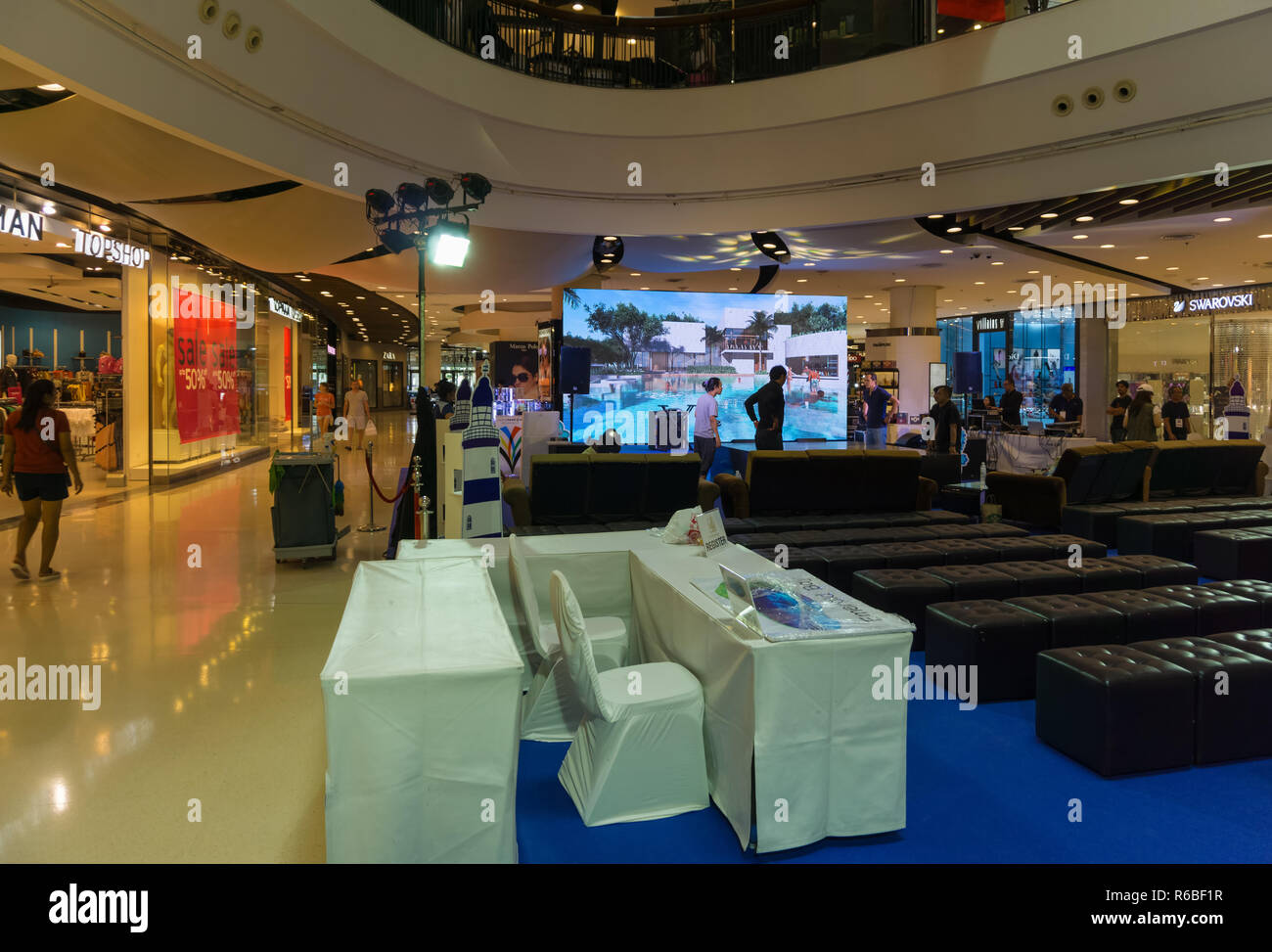 PATTAYA,THAILANDIA - OTTOBRE 18,2018: Festival centrale all'interno del mall,che è tra la seconda e la Beach Road,sono stati preparati fatti per un marketing sho Foto Stock