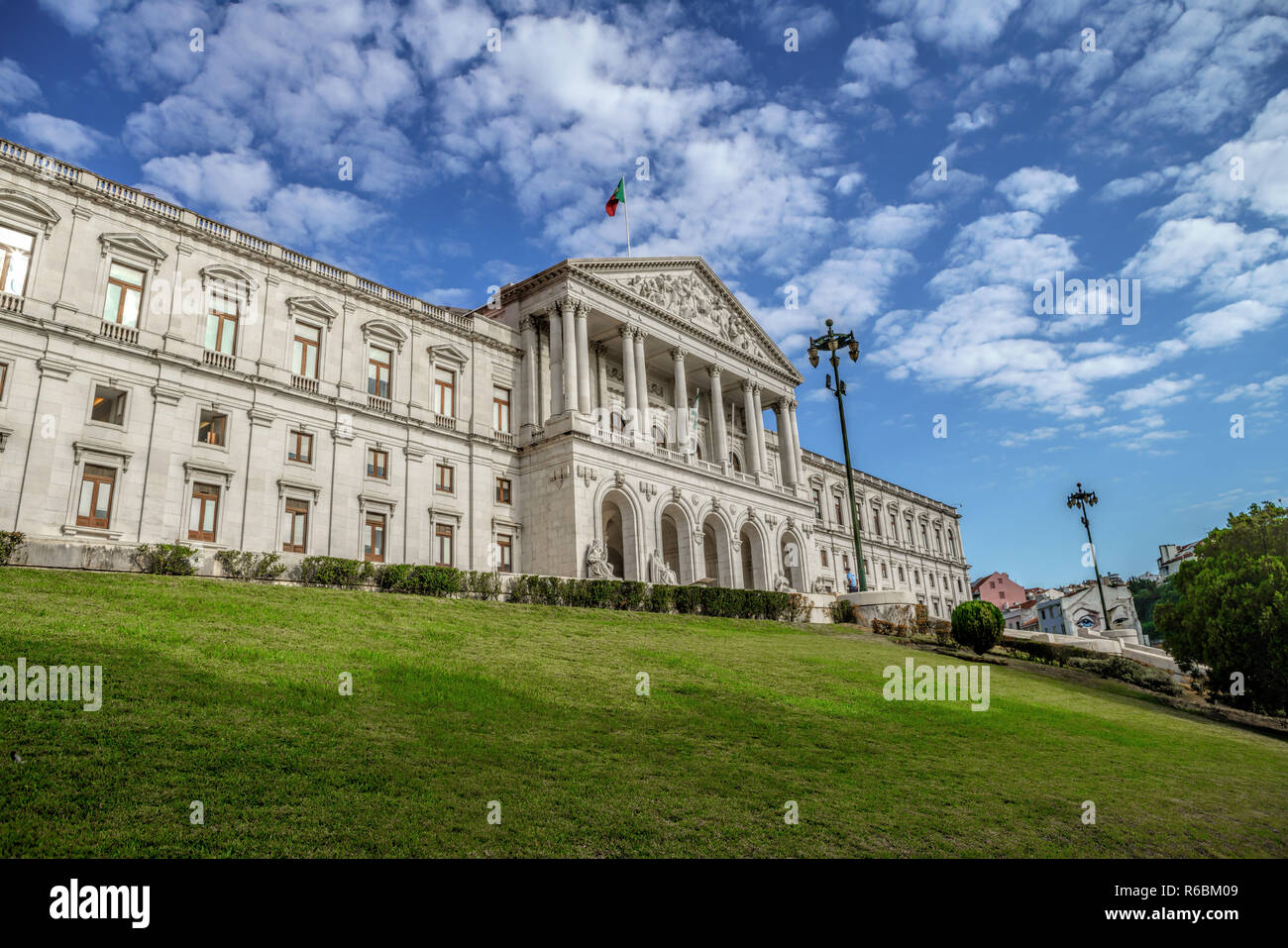 Il Palazzo del Parlamento Lisbona Portogallo . Ex Sao Bento Palace è ora il palazzo del parlamento del Portogallo. Il Primo Ministro dell'ufficio è in questo edificio. Foto Stock