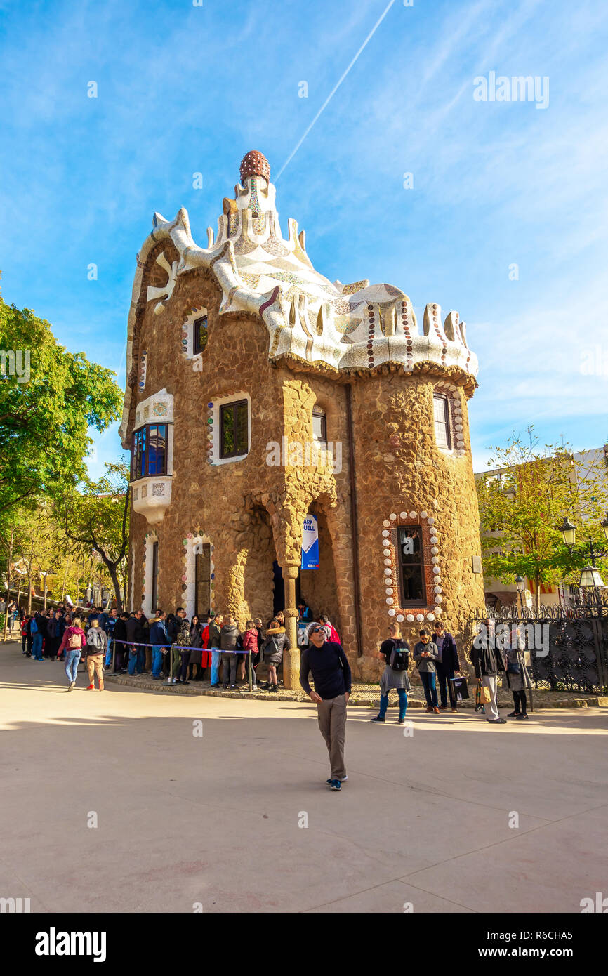 Barcellona, Catalunya ,Spagna - Dicembre 01, 2018: Parco Guell di architetto Gaudi. Parc Güell è il più importante parco in Barcellona. Foto Stock