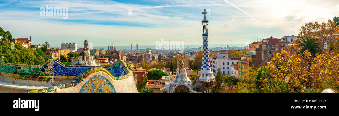 Vista panoramica del Parco Guell di Barcellona, Catalunya in Spagna. Foto Stock