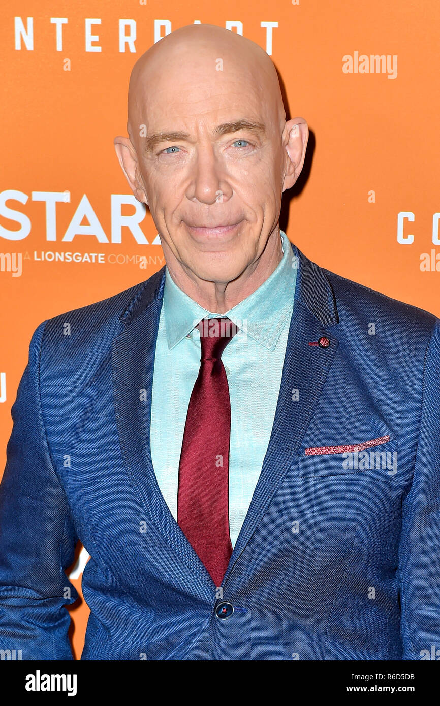 Los Angeles, Stati Uniti d'America. 03 Dic, 2018. JK Simmons alla premiere della seconda stagione di Starz serie TV "contropartita" nell'Archlight Hollywood. Los Angeles, 03.12.2018 | Utilizzo di credito in tutto il mondo: dpa/Alamy Live News Foto Stock