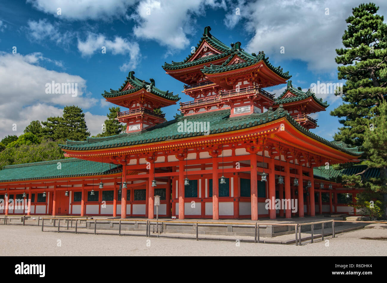 Dragon Hall presso il Santuario Heian-Jingu a Kyoto, Giappone Foto Stock