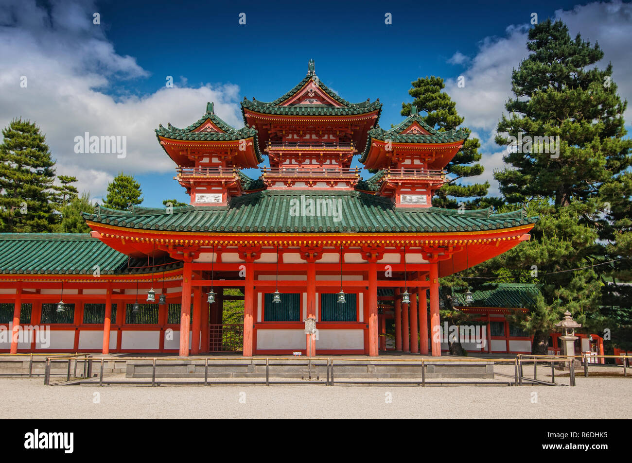 Dragon Hall presso il Santuario Heian-Jingu a Kyoto, Giappone Foto Stock
