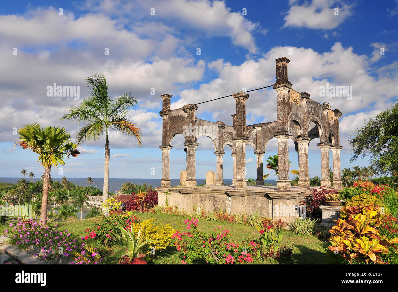 Parco Soekasada a Karangasem acqua tempio a Bali, in Indonesia Foto Stock