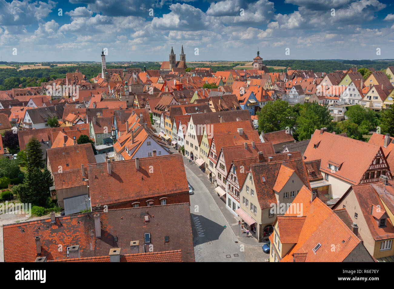 Vista dalla Torre della Città Storica a Rothenburg Ob Der Tauber, Franconia, Baviera, Germania Foto Stock