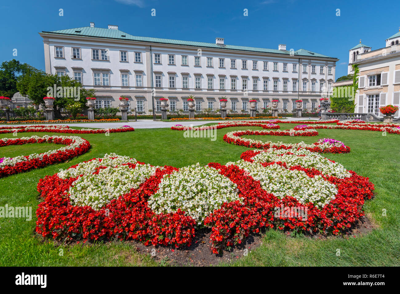 Giardini di Mirabell e dal palazzo Mirabell, Salisburgo Austria Foto Stock