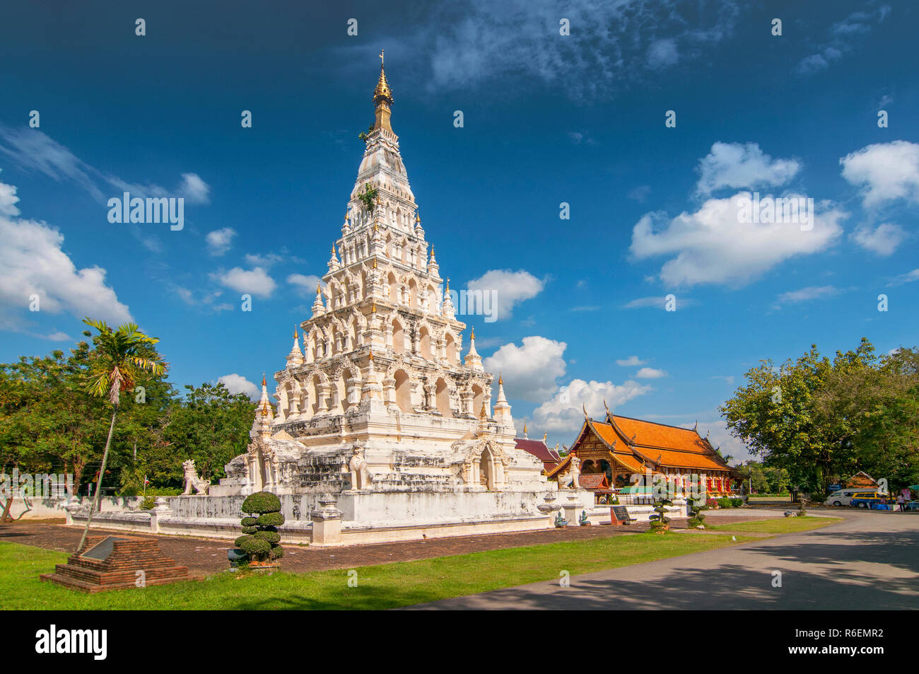 Pagoda o Chedi, Wat Chedi Liam restaurato Wiang Kum Kam insediamento, Chiang Mai, Thailandia del Nord Foto Stock