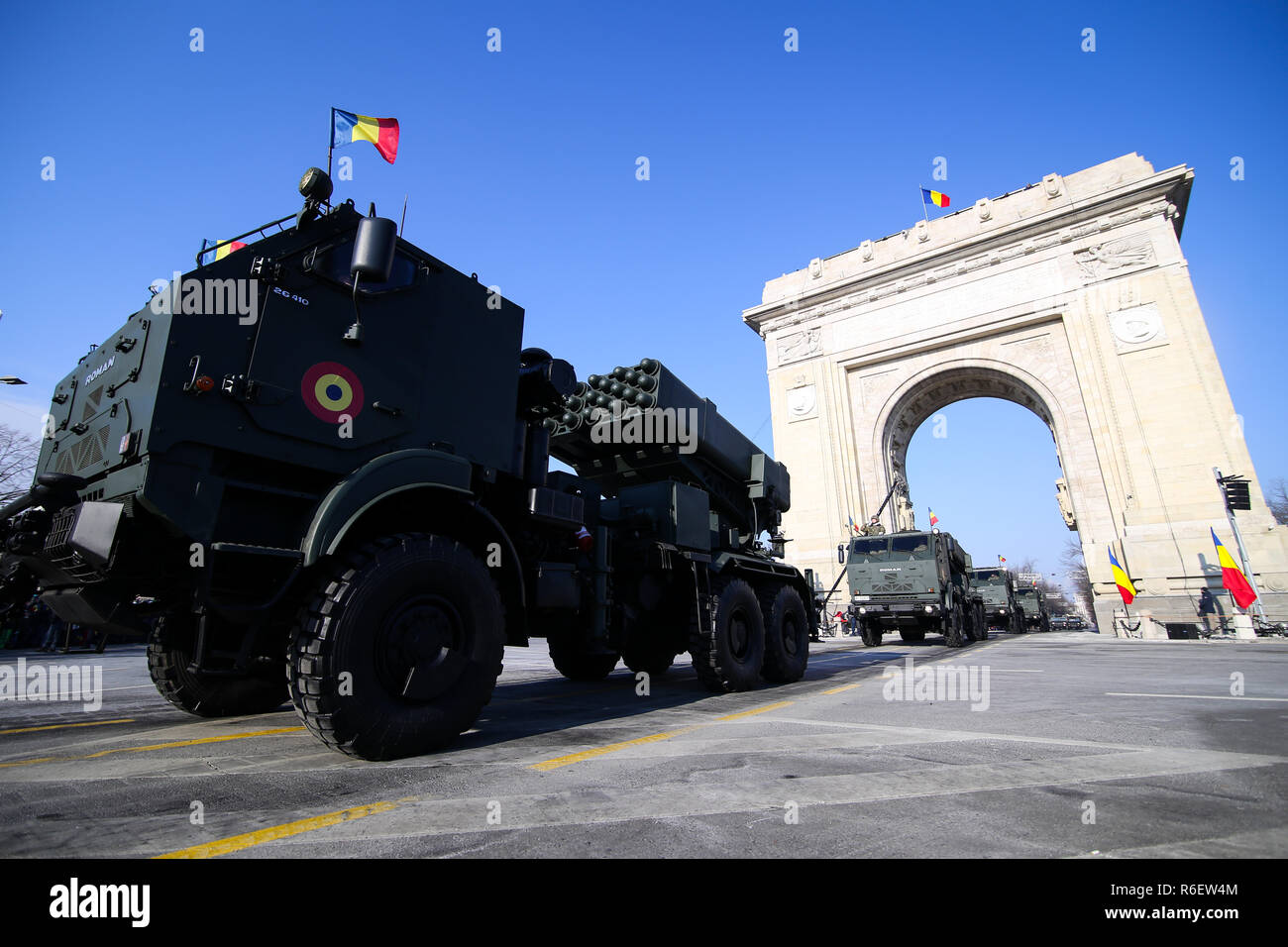 Bucarest, Romania - 1 Dicembre 2018: Il LAROM più rocket launcher, in servizio con il rumeno di forze terrestri, a nazionale rumeno militare di giorno Foto Stock