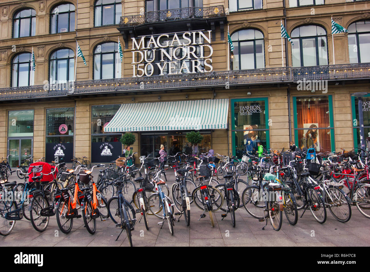 Magasin du Nord department store, Kongens Nytorv, Copenhagen, Danimarca e Scandinavia Foto Stock