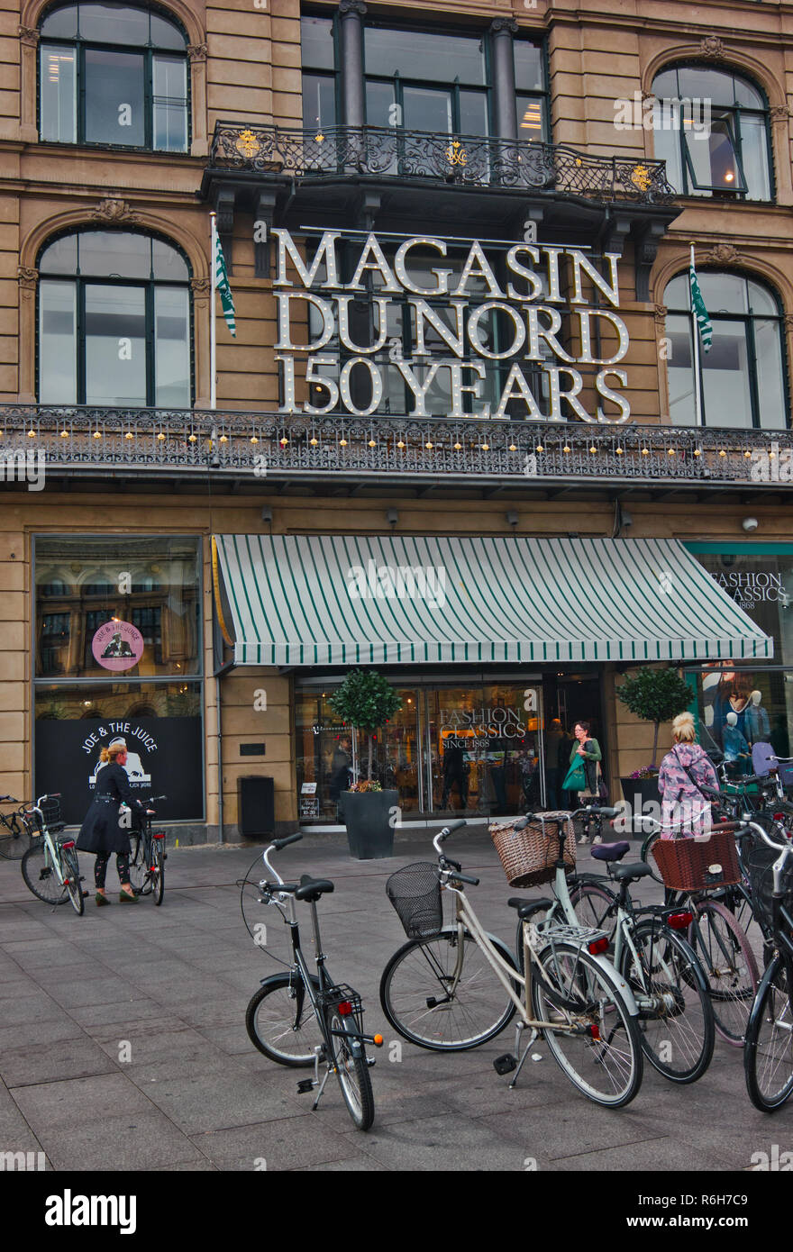 Magasin du Nord department store, Kongens Nytorv, Copenhagen, Danimarca e Scandinavia Foto Stock