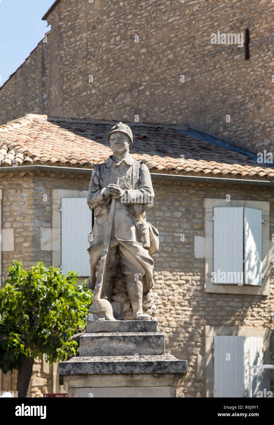 Colle medievale città di Gordes. Provenza. La Francia. Foto Stock
