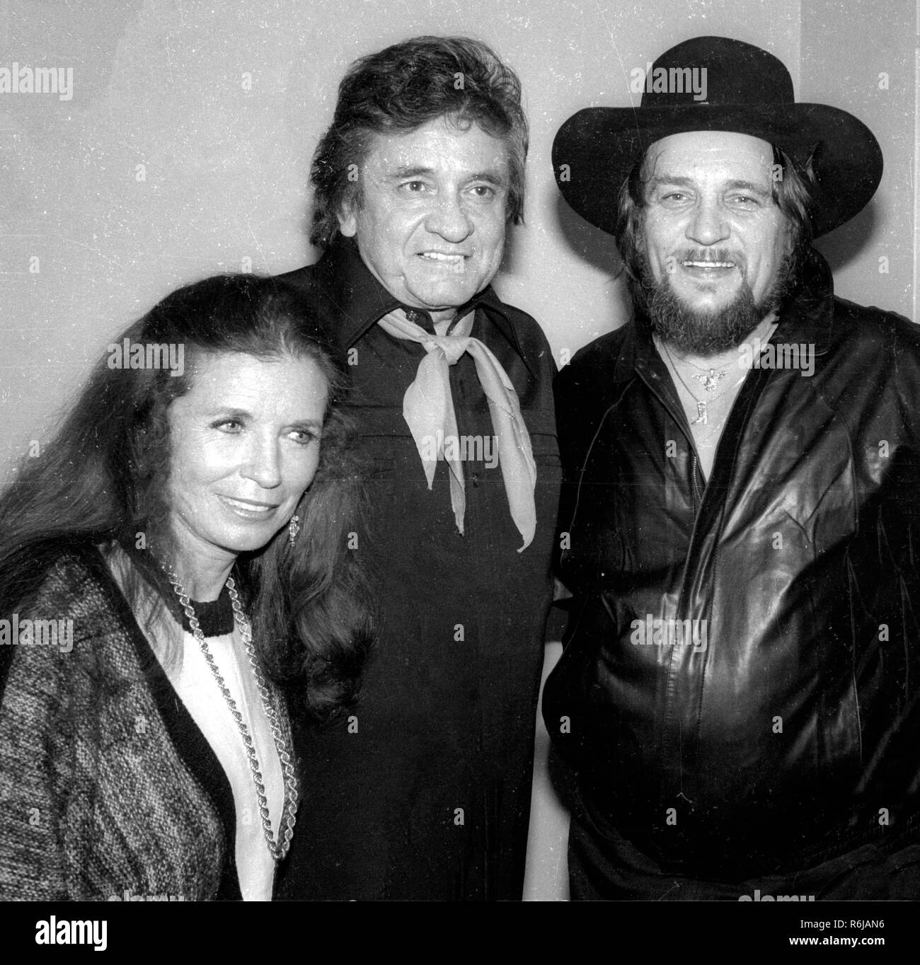 Giugno Carter Cash, Johnny Cash e Waylon Jennings 1986 Foto di Adam Scull/il PHOTOlink/MediaPunch Foto Stock