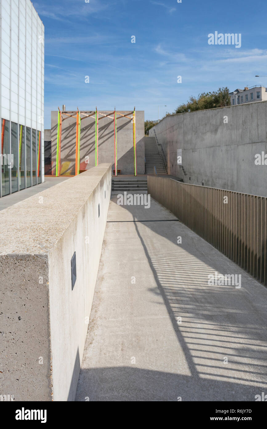 Installazione artistica olandese/luce (per Agneta Blocco) da Jyll Bradley nella Turner contemporaneo, Margate Foto Stock