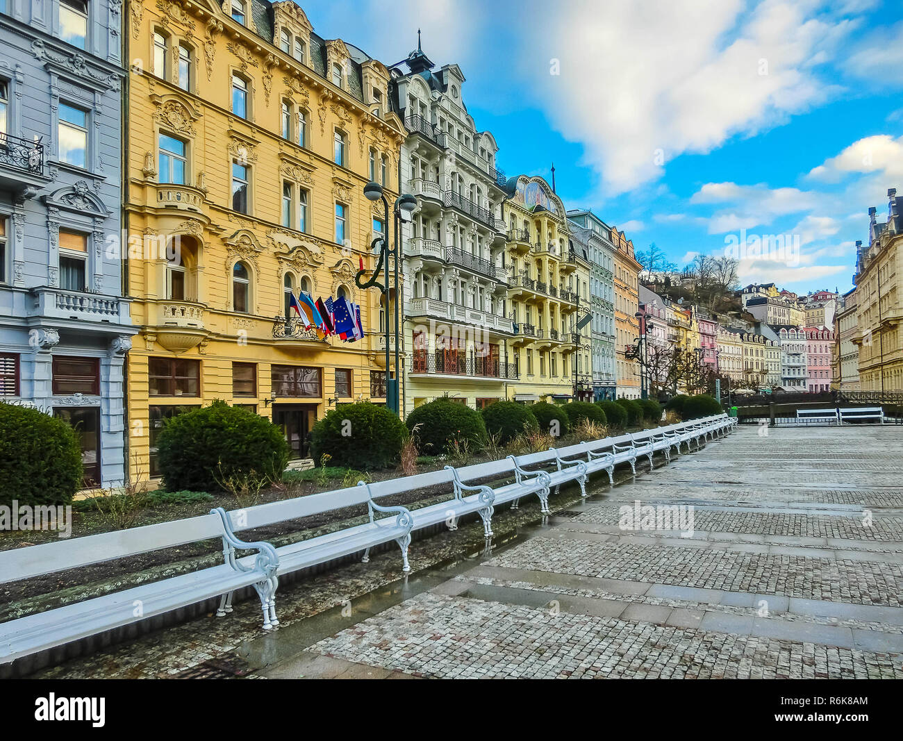 Le facciate delle vecchie case in centro Foto Stock