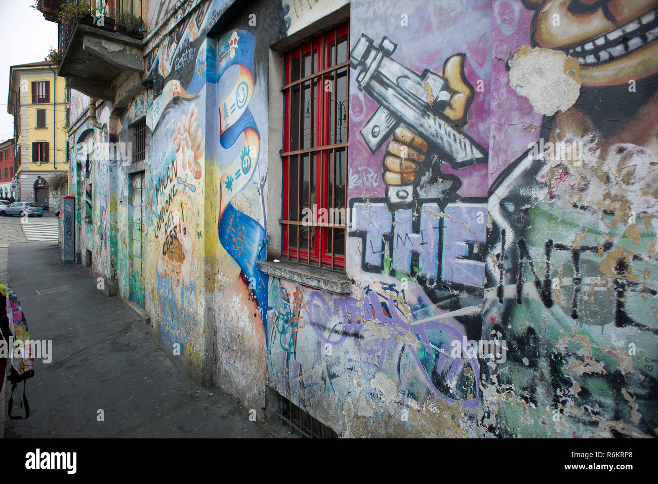 Europa Italia, Lombardia, Milano, Arte di strada sulle case di Milano. Foto Stock