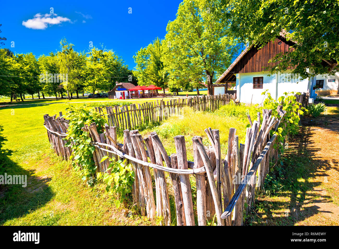 Kumrovec pittoresco villaggio nella regione di Zagorje croato Foto Stock