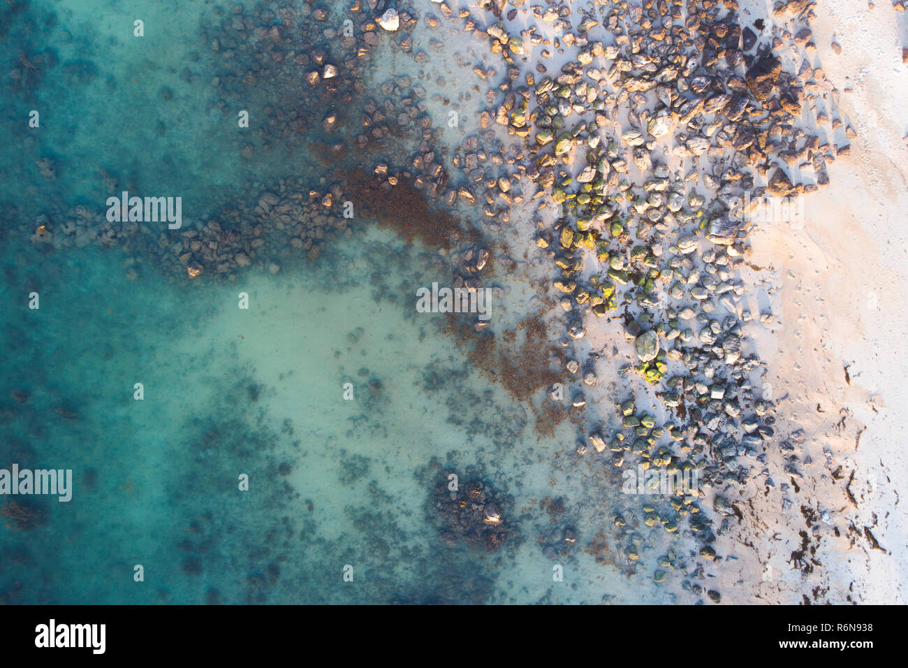 Bellissima vista aerea della meravigliosa spiaggia e mare in Thailandia Koh samui Foto Stock