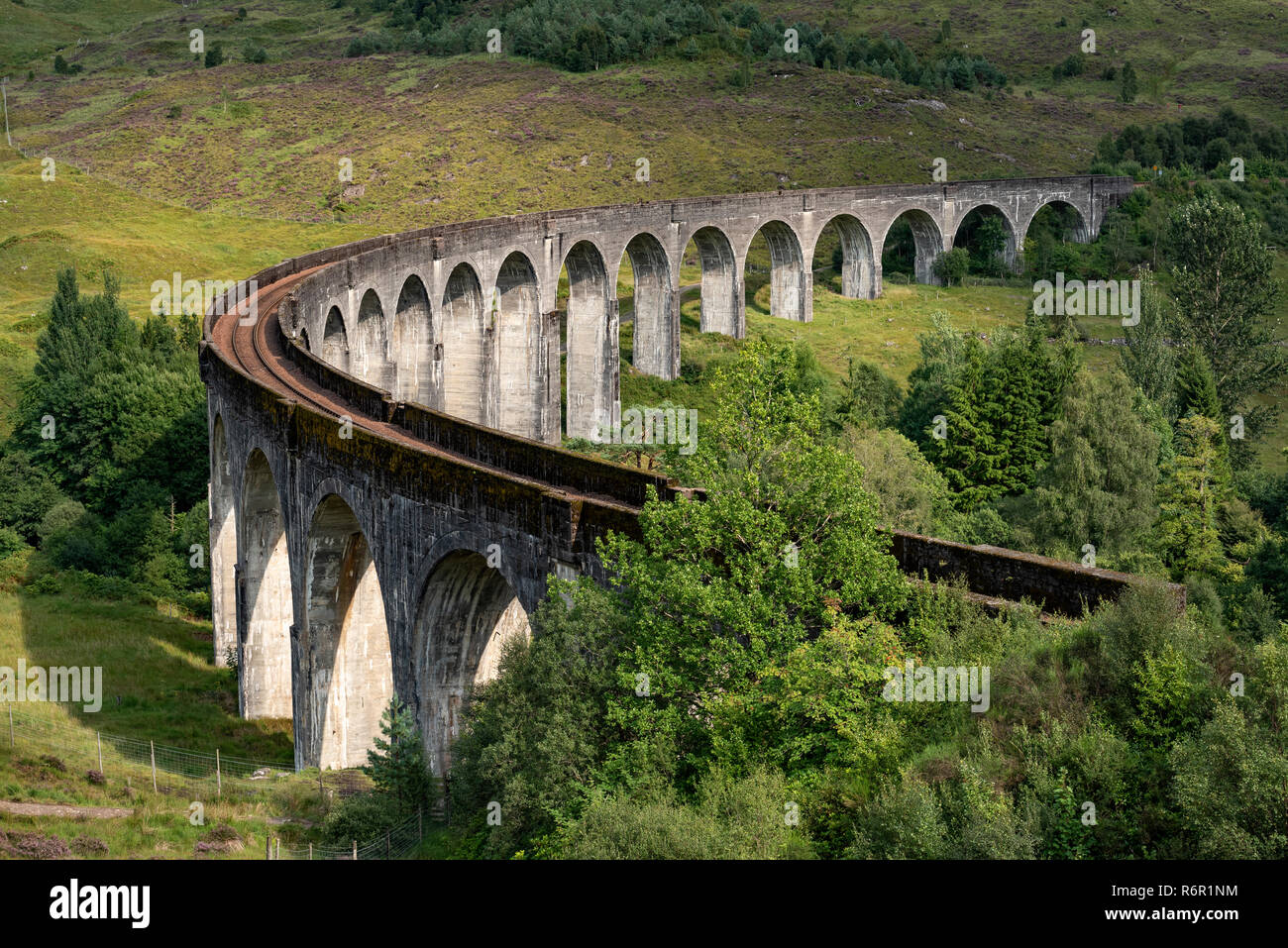 Viadotto Glenfinnan, West Highland Line ponte ferroviario, Lochaber, Scotland, Regno Unito Foto Stock