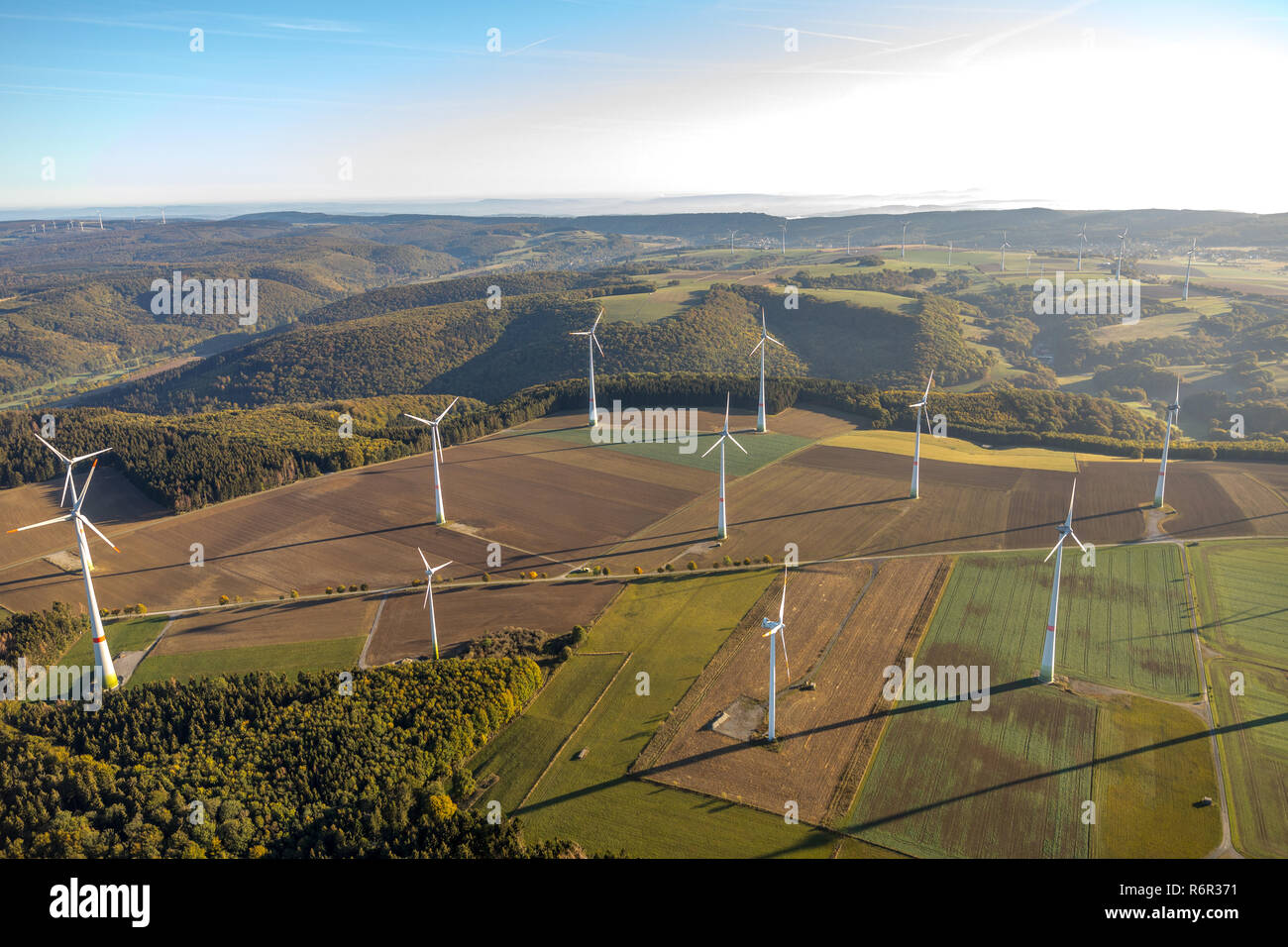 Luftbild, Windpark zwischen Asseln und Lichtenau, Kreis Paderborn, Nordrhein-Westfalen, Deutschland, Europa, Foto Stock