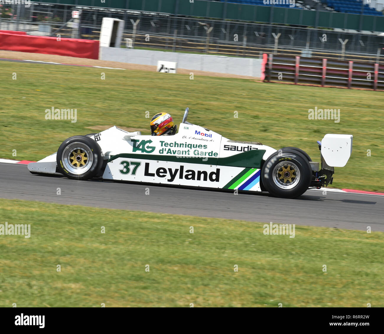 Christophe D'Ansembourg, Williams FW07C, la FIA, la Formula Uno storiche, Masters Series, Silverstone Classic 2014, Classic Cars Racing, F1, FIA, Ford, forma Foto Stock