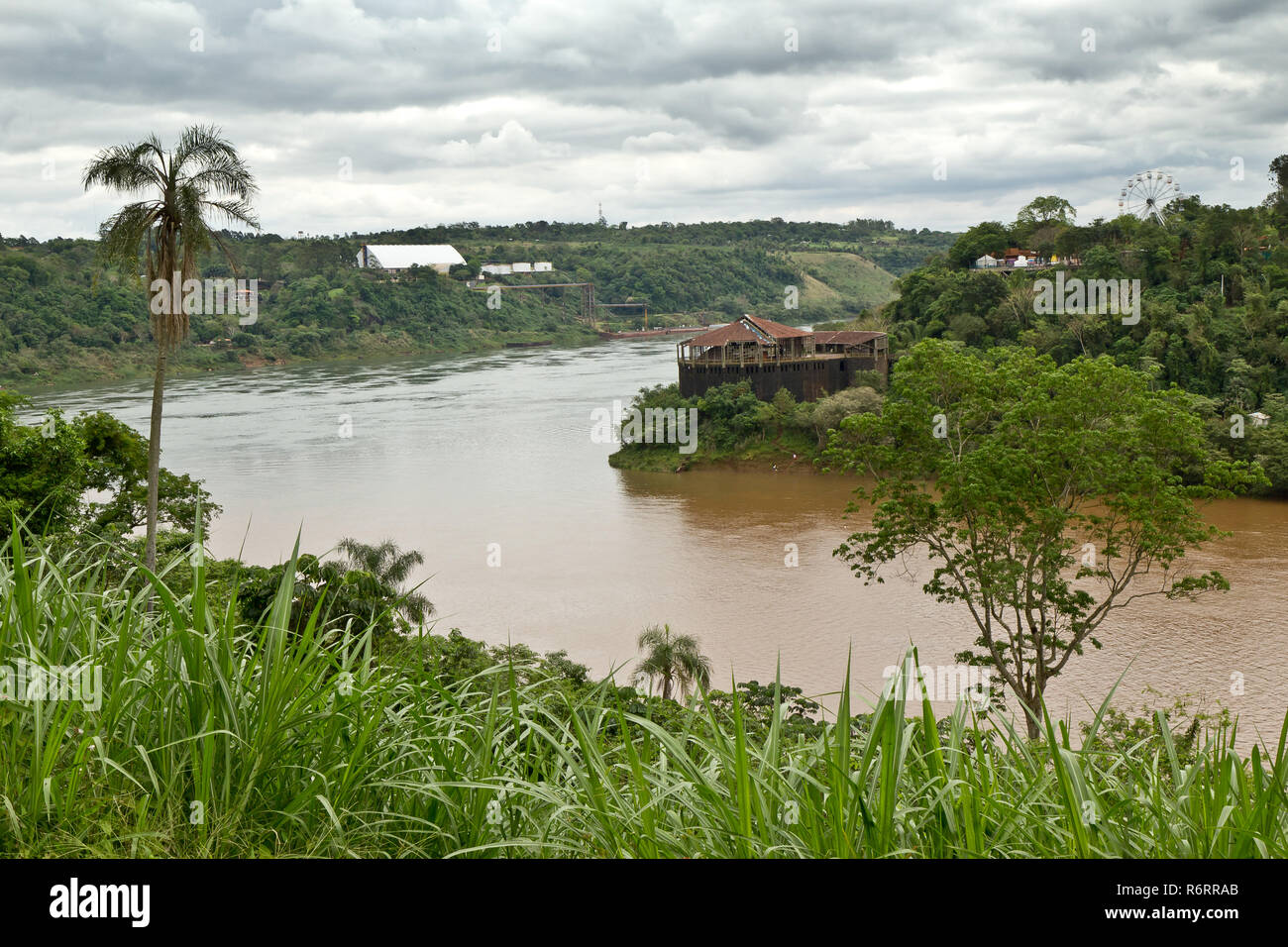 Tre frontiere punto in Puerto Iguazu, Argentina Foto Stock
