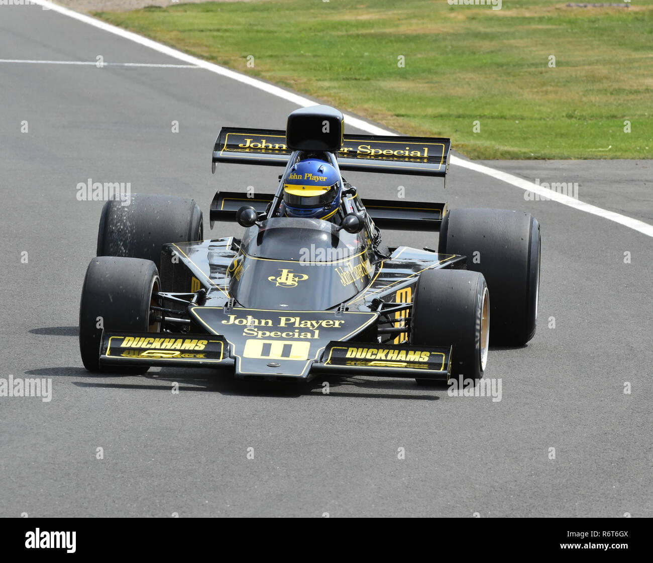 Andrew Beaumont, Lotus 76, Silverstone Classic 2014, 2014, Classic Cars Racing, F1, FIA, Ford, Formula 1 Grand Prix Cars, Formula Uno storiche, Histo Foto Stock