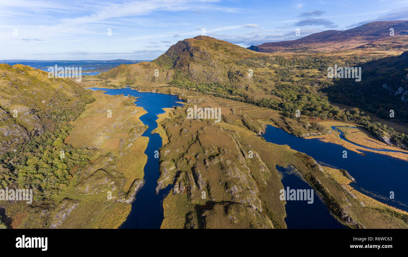 Vista aerea del Parco Nazionale di Killarney sul Ring di Kerry durante l'autunno,County Kerry, Irlanda Foto Stock