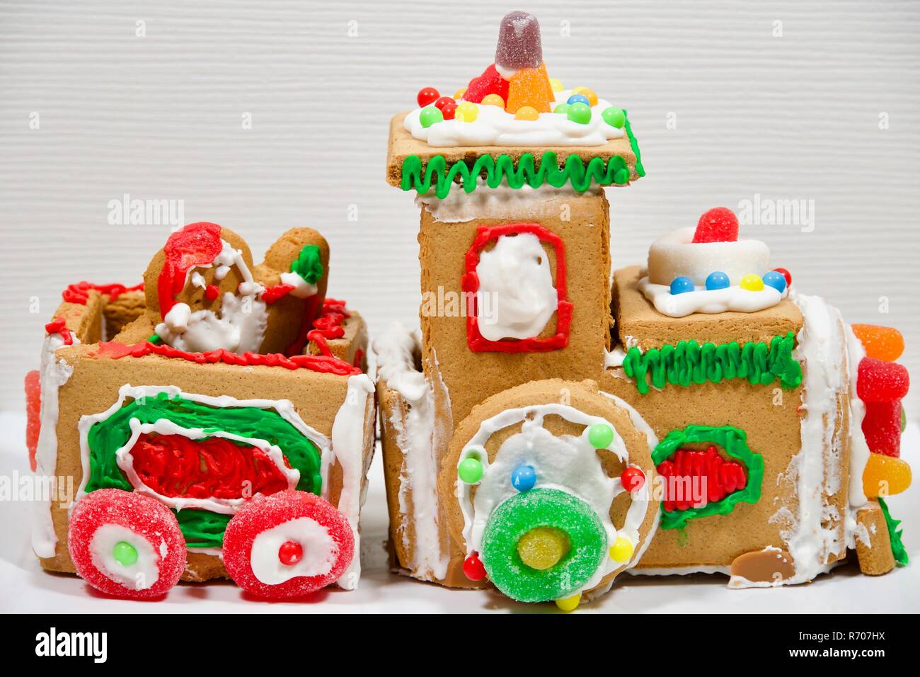 Lo zenzero treno pane fatto di elementi commestibili. Foto Stock