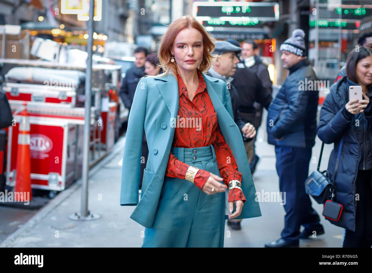 New York, Stati Uniti d'America. Il 7 dicembre 2018.Il North American attrice Kate Bosworth è visto in Times Square regione sulla isola di Manhattan a New York questo Venerdì, 07. Credito: Brasile Photo Press/Alamy Live News Foto Stock