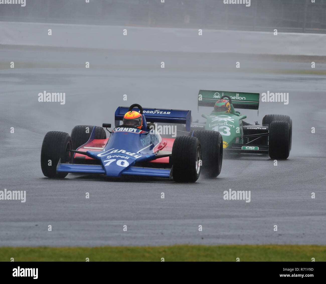 Loic Deman, Tyrrell 010, Andy Wolfe, Tyrrell 011, FIA, Masters Formula Uno storiche, Silverstone Classic 2015, Chris McEvoy, cjm-fotografia, Classic Foto Stock