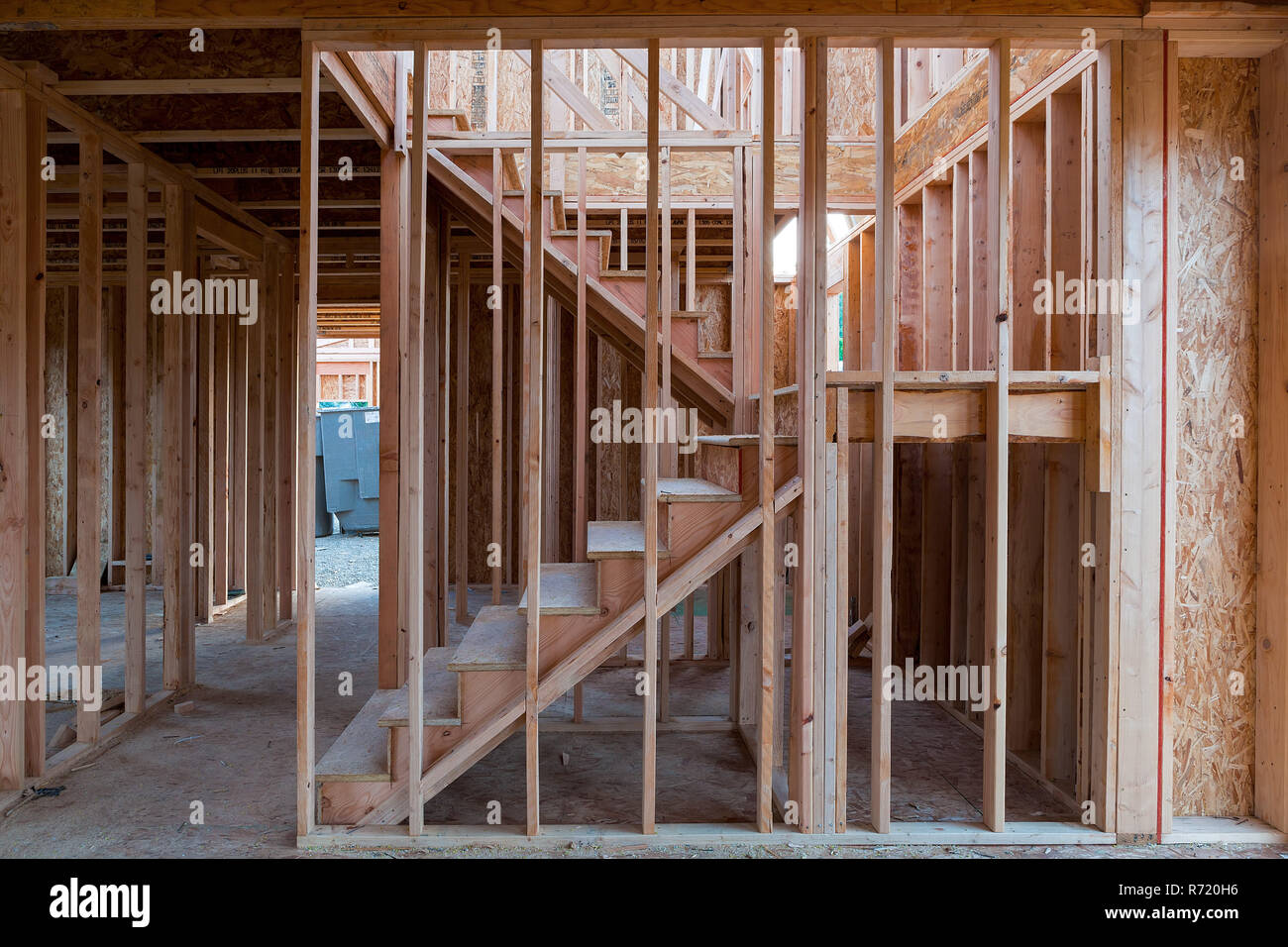 Nuova costruzione in casa di legno incorniciatura prigioniero Foto Stock