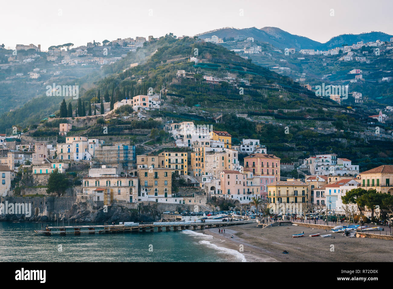 Vista dei minori sulla Costiera Amalfitana in Campania, Italia Foto Stock
