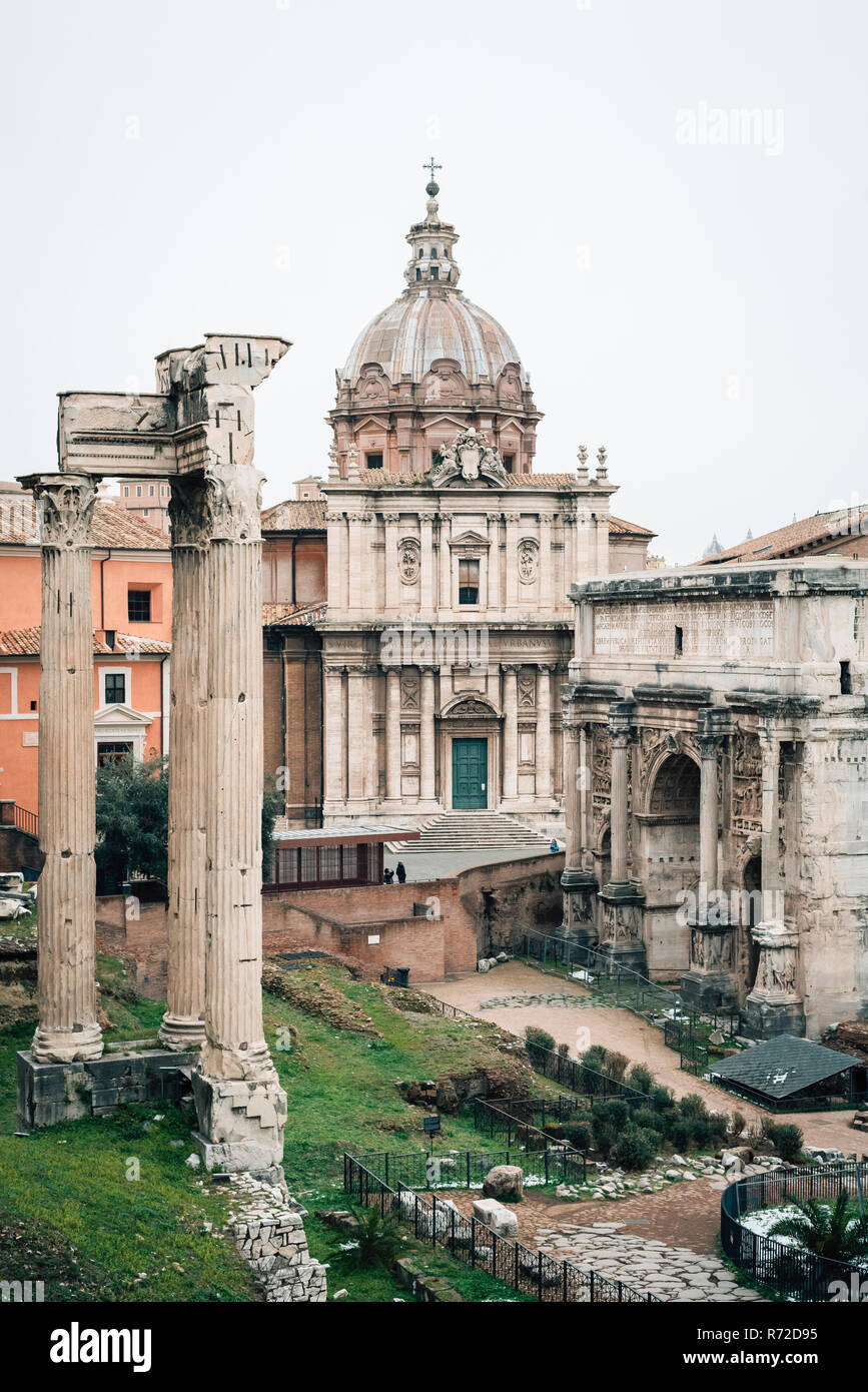 Vista del Foro Romano, in Roma, Italia Foto Stock