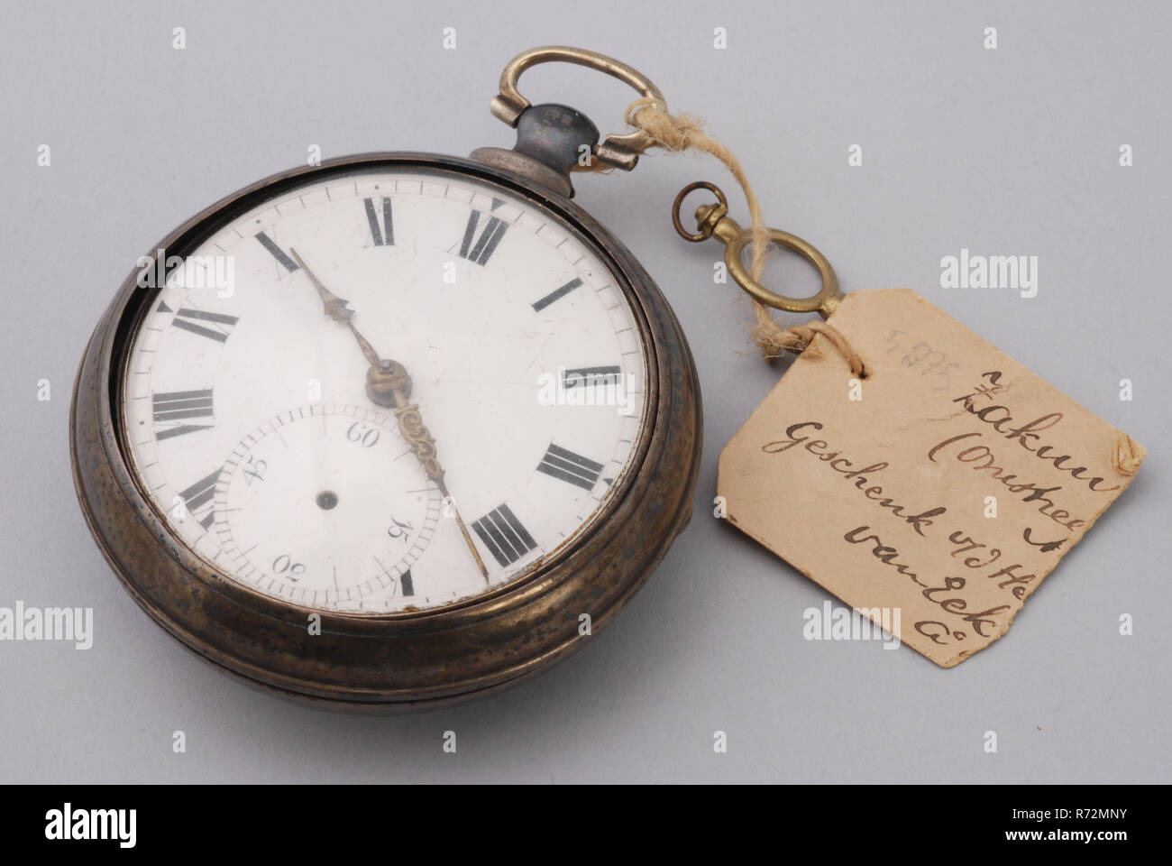 Johnson, Edward, orologio da tasca con bianco-quadrante in smalto e oro le  mani con il parapolvere nella scatola esterna e liquidazione chiave, da  Dinteloord's combattendo van a Rotterdam, tasca orologio orologio movimento