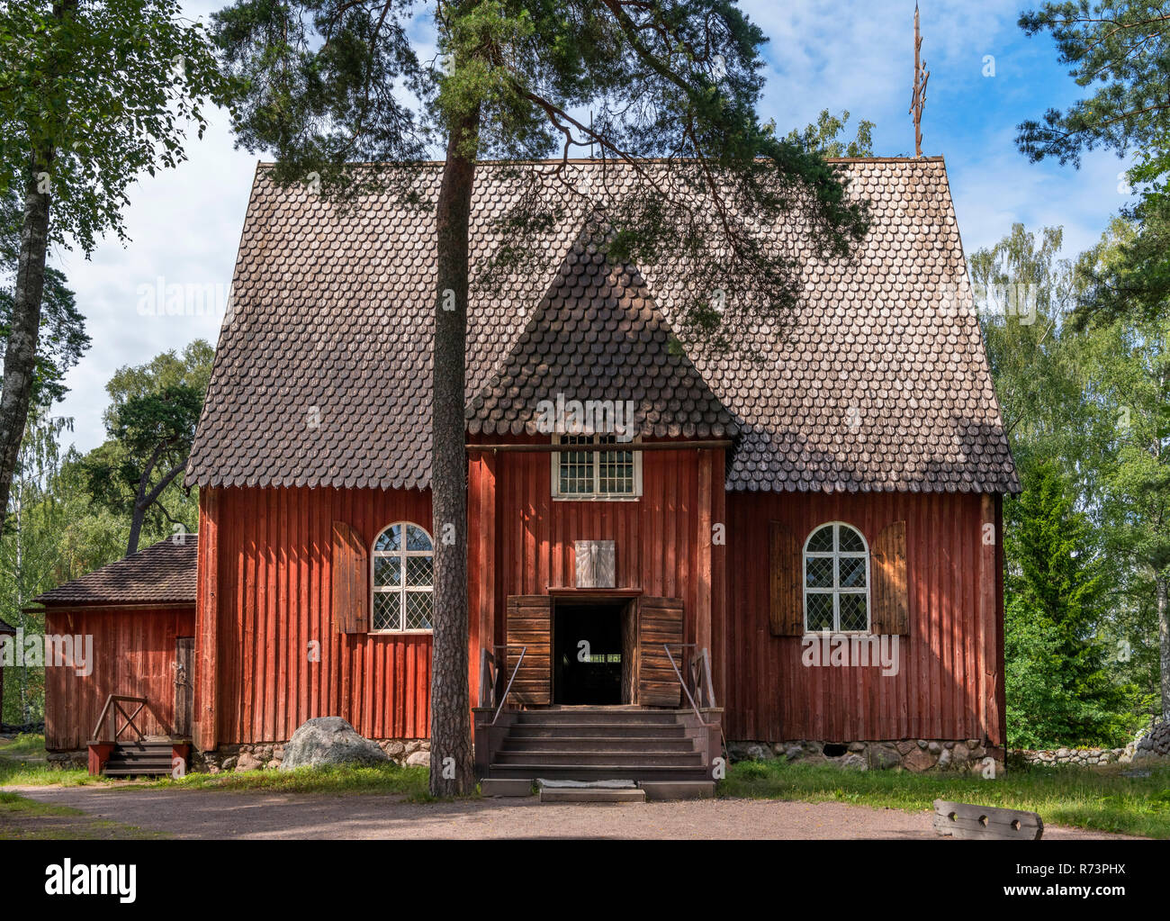 Fine del XVII secolo la chiesa del Karuna (da Sauvo, Finlandia sudoccidentale), Seurasaari Open-Air Museum, Seurasaari, Helsinki, Finlandia. Foto Stock