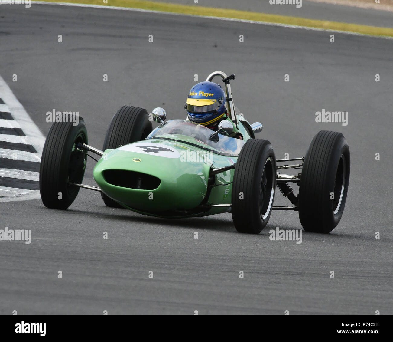 Andrew Beaumont, Lotus 24, Maserati Trofeo per HGPCA, pre'66 Grand Prix Cars, Silverstone Classic 2016, 60's automobili, Chris McEvoy, cjm-fotografia, Clas Foto Stock
