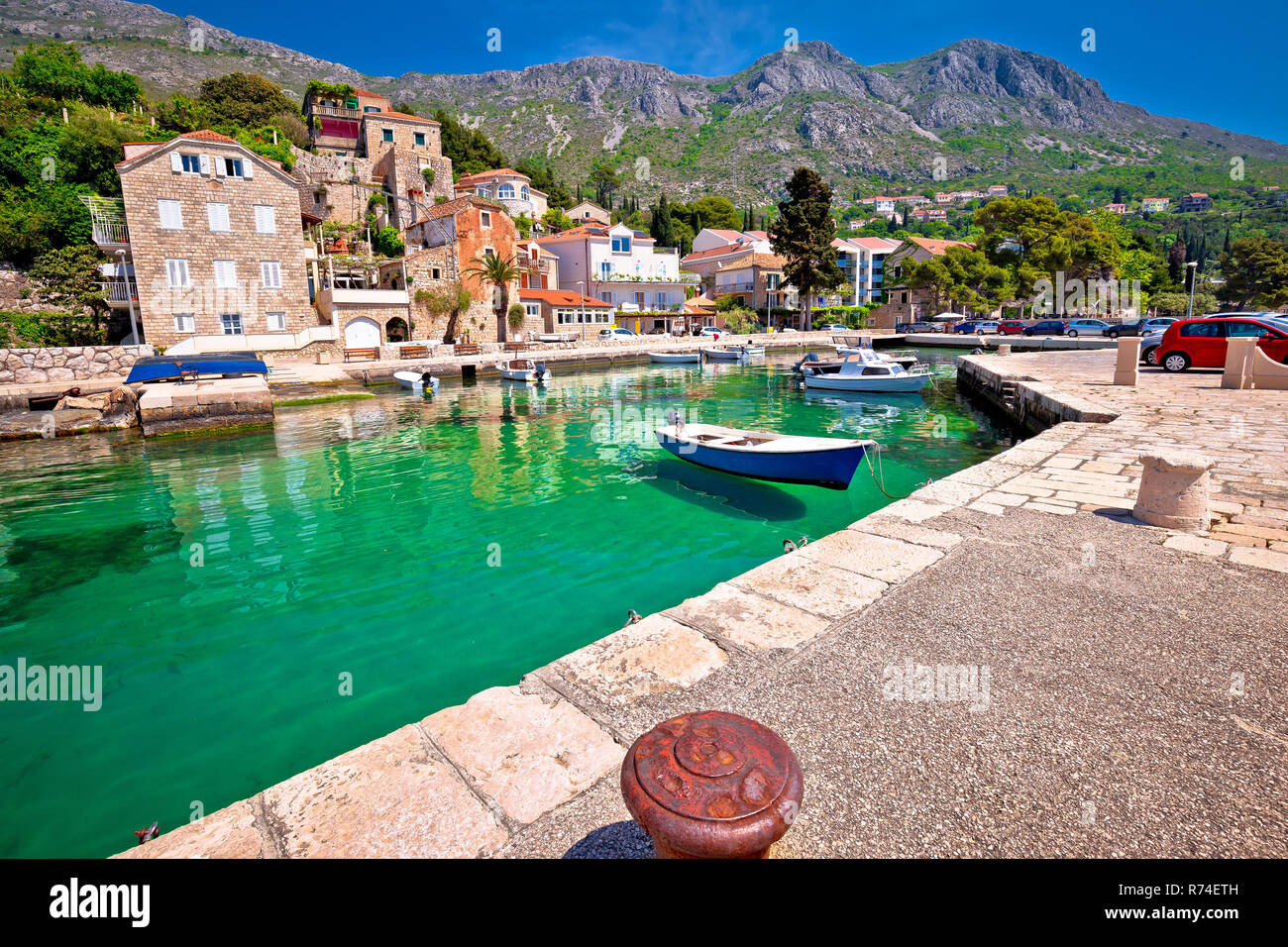 Villaggio idilliaco di Mlini nell arcipelago di Dubrovnik, vista Foto Stock