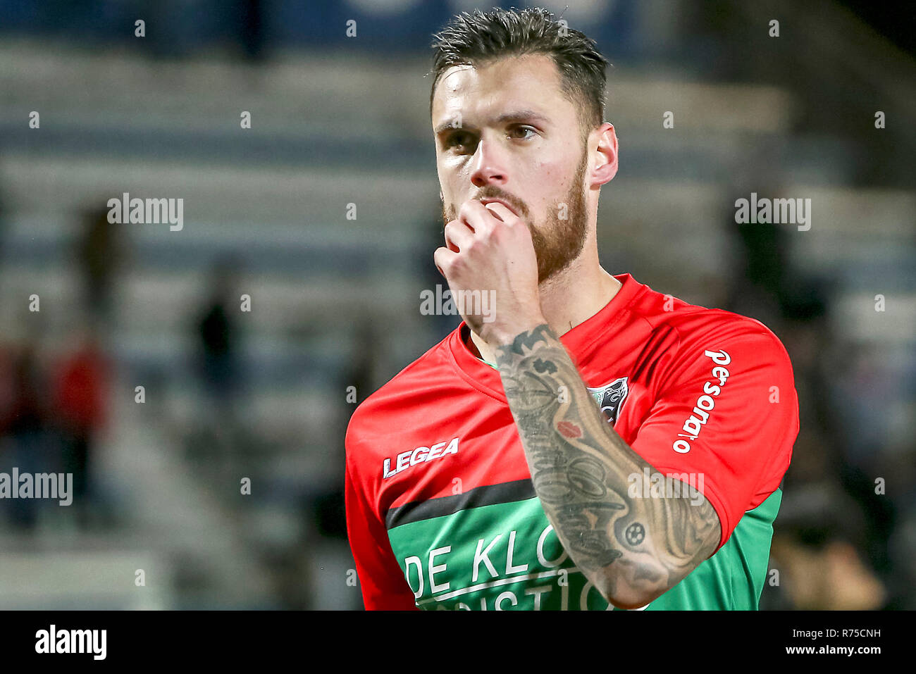 Utrecht, Paesi Bassi. Il 7 dicembre 2018.Stadion De Vliert Keuken Kampioen Divisie, NEC player Mathias Bossaerts sconsolato dopo la partita persa (3-2) durante il match Den Bosch - NEC Credito: Pro scatti/Alamy Live News Foto Stock