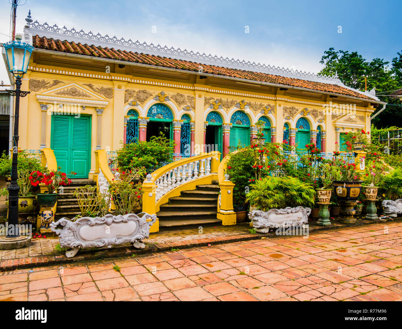Dallo stile coloniale casa di Binh Thuy village, Can Tho, Vietnam Foto Stock