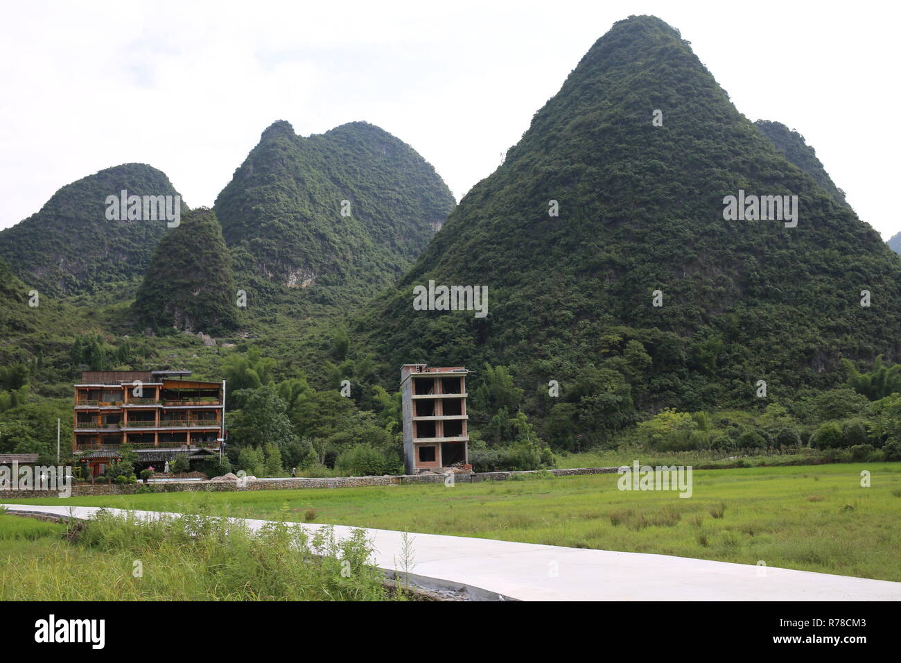 Montagne carsiche di Yangshuo, Cina Foto Stock