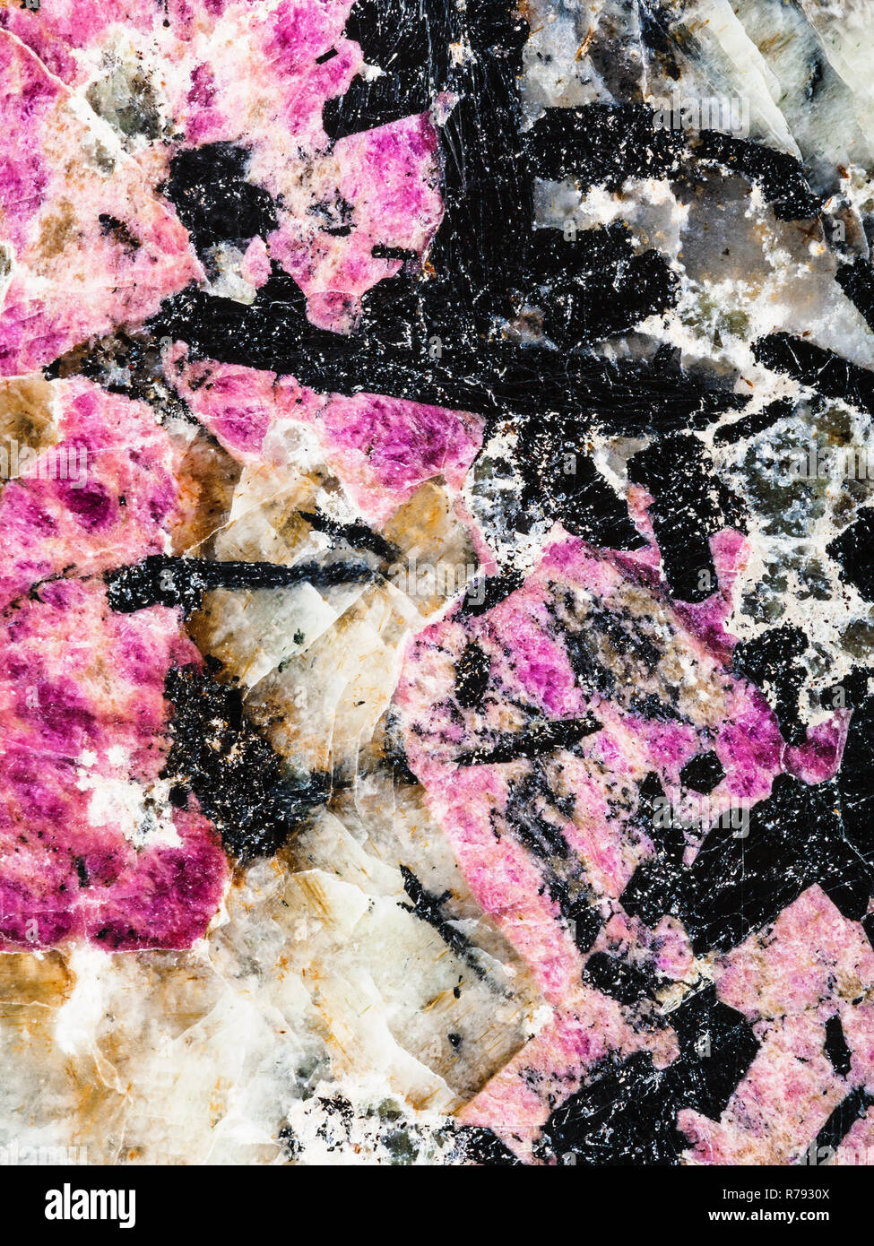 Sfondo verticale da eudialyte e aegirine Foto Stock