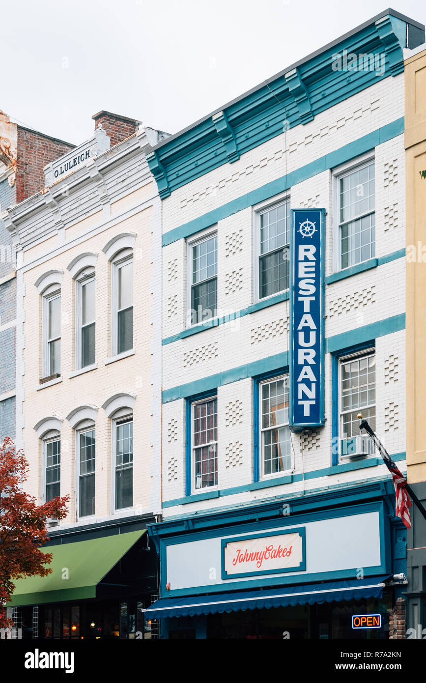 Un ristorante sulla strada principale di Nyack, New York Foto Stock