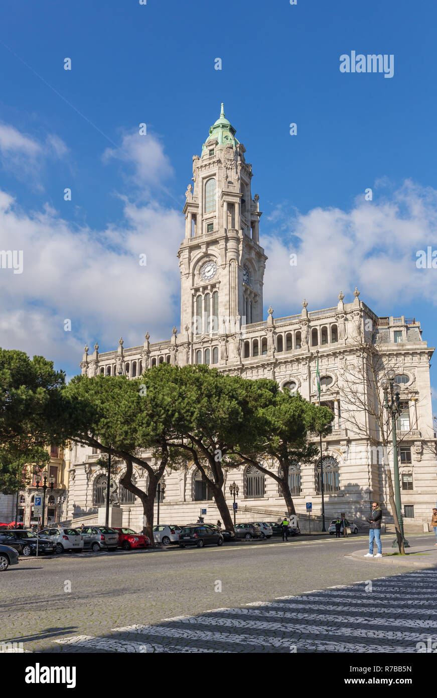 Porto, Portogallo - 19 Gennaio 2018: Porto Municipio sulla piazza Liberdade a Porto, Portogallo Foto Stock